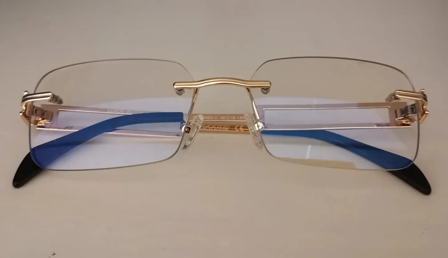 Montatura da Ottica GiovClaud a Prato